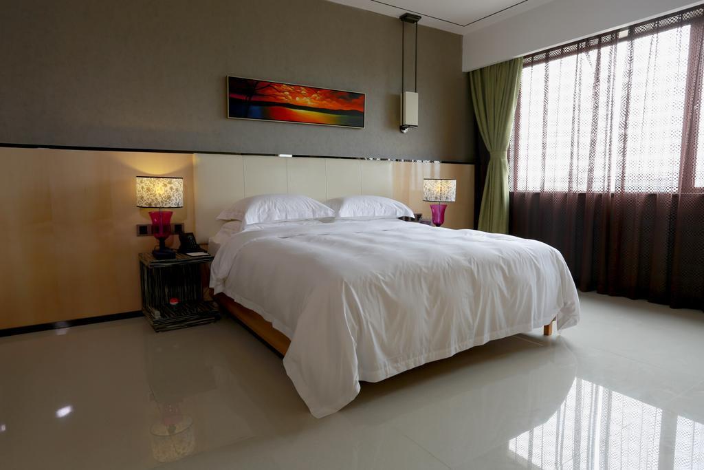 Lori Star Hotel Qionghai Δωμάτιο φωτογραφία