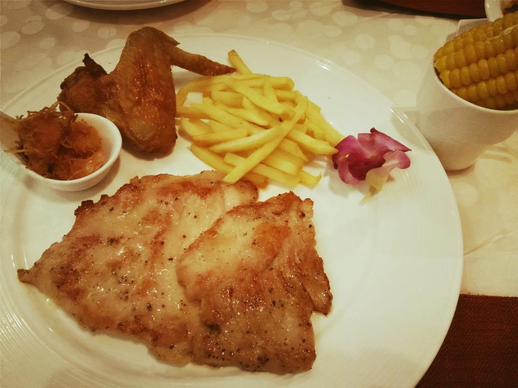 Lori Star Hotel Qionghai Εξωτερικό φωτογραφία